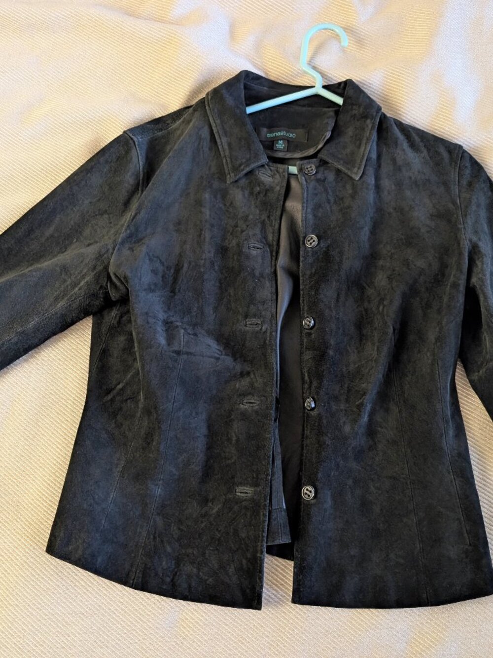 3/4 sleeve washable black leather buttondown